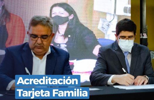 tarjeta familia2001