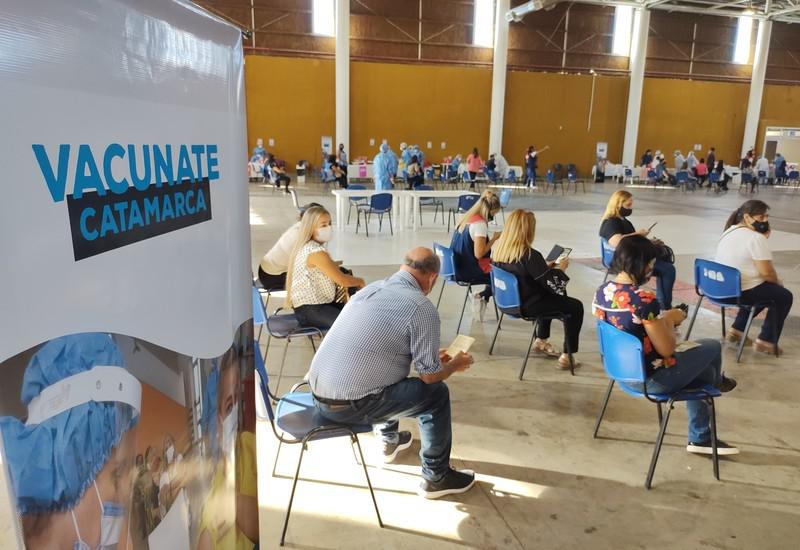 operativo_vacunacion_docentes_-_ministerio_de_salud_29_large_large
