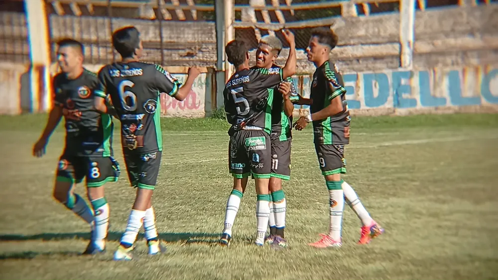festejo de Bruno Bazán