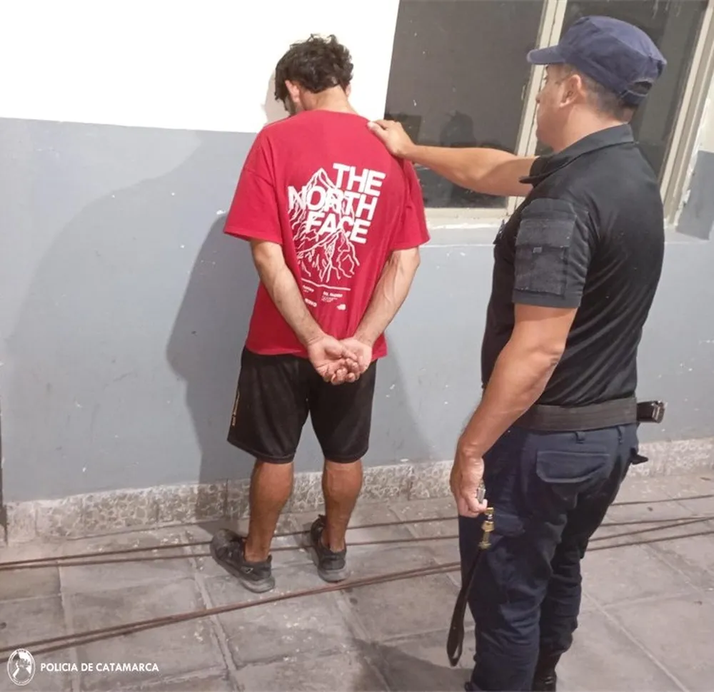Aprehenden a un sujeto que habría robado varillas de hierro