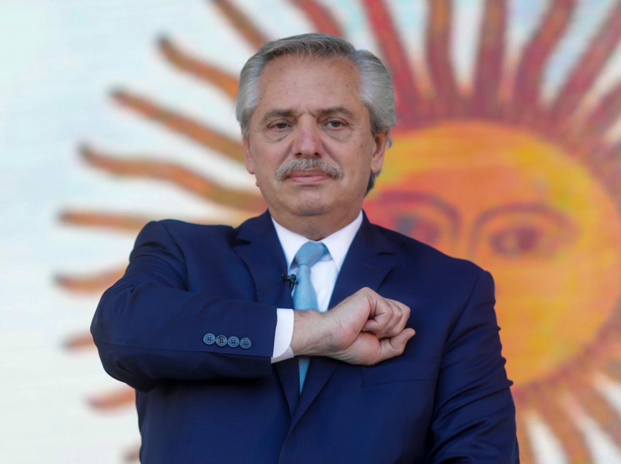 Alberto-Fernandez-803