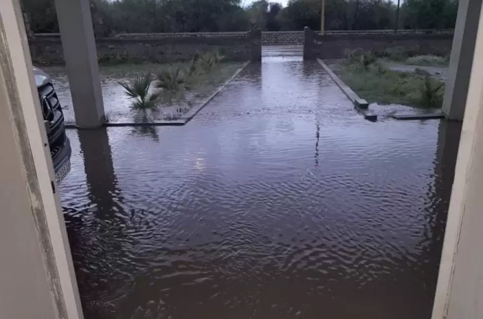 hospital de saujil inundado